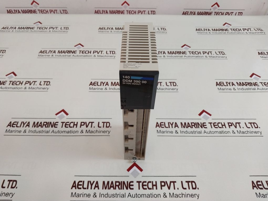 Schneider/Telemecanique 140Ddm39000 Dc Input/Output Module 24 Vdc