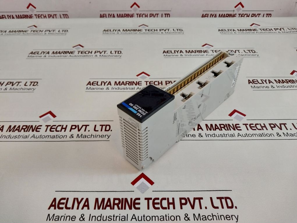 Schneider/Telemecanique 140Ddm39000 Dc Input/Output Module 24 Vdc