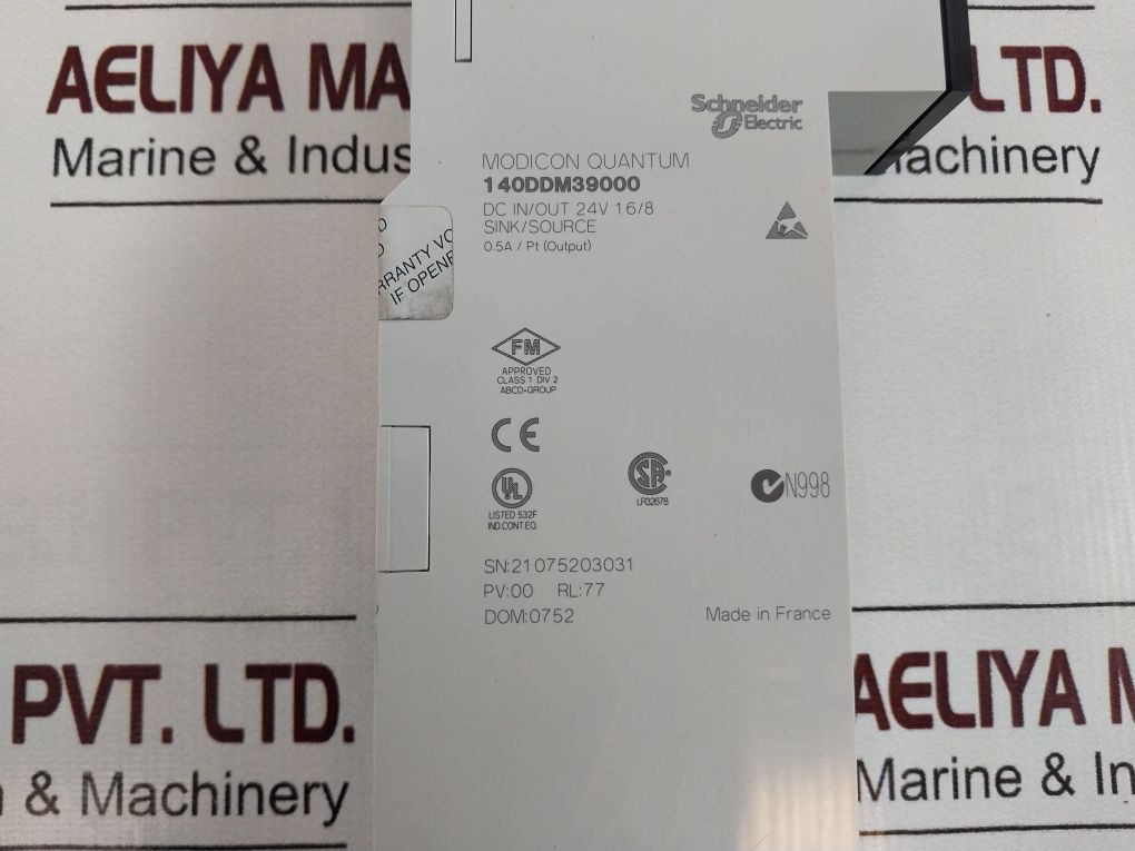 Schneider/Telemecanique 140Ddm39000 Dc Input/Output Module 24 Vdc
