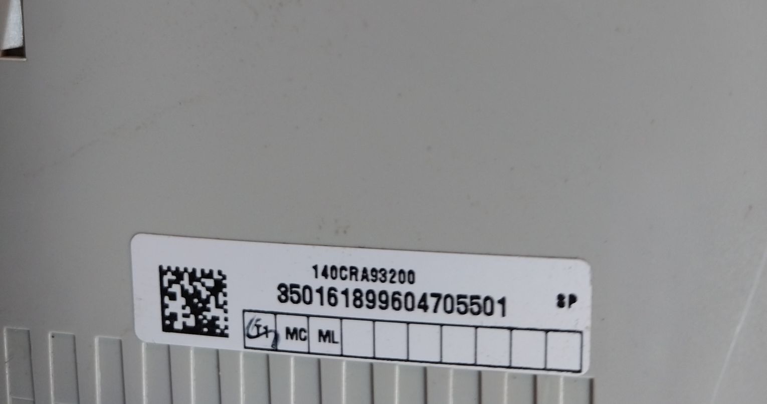 Schneider Electric 140Cra93200,140Ddi35300,140Ddo35300,140Aci04000,140Cps12420 Rack