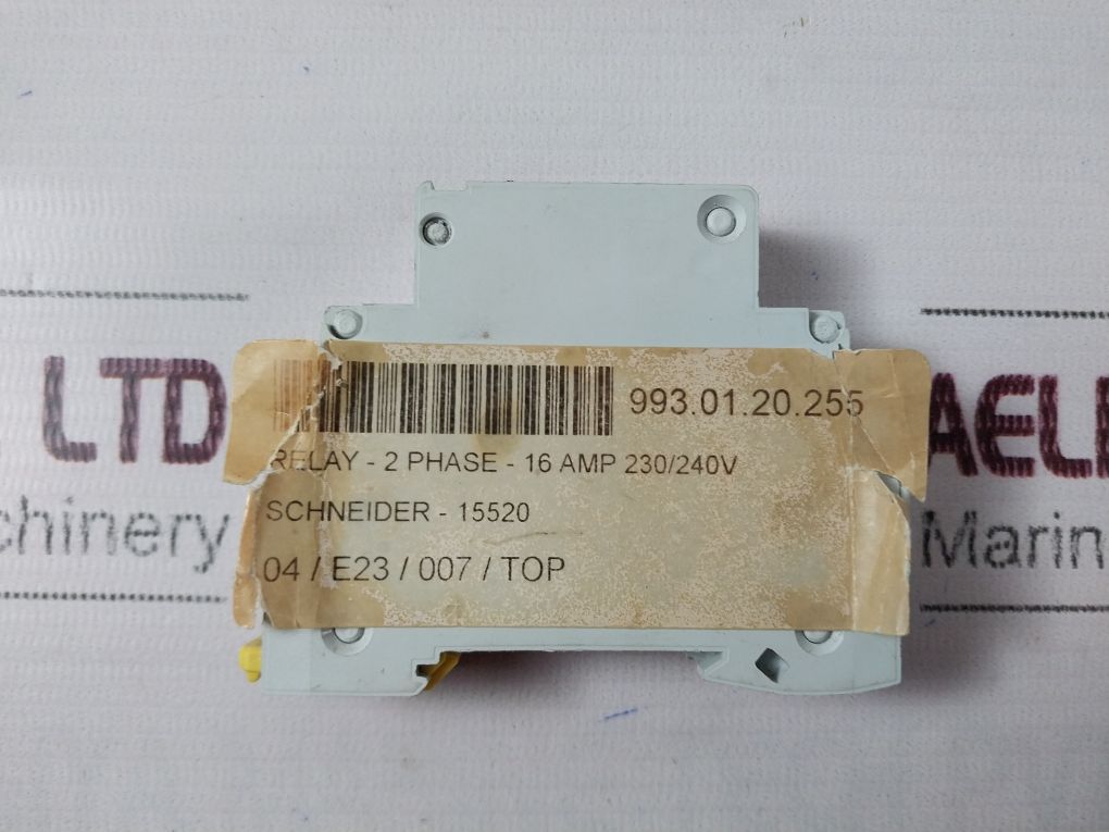 Schneider Electric 15520 Impulse Relay