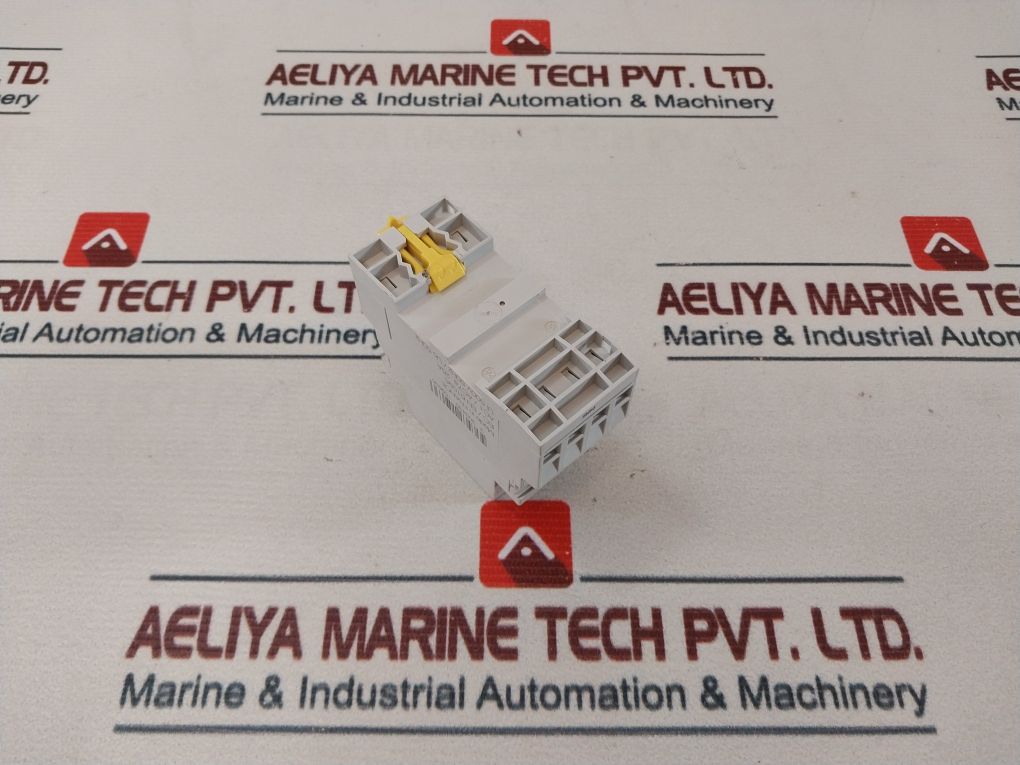 Schneider Electric 15963 Contactor 4Nc 25A 220 Vac