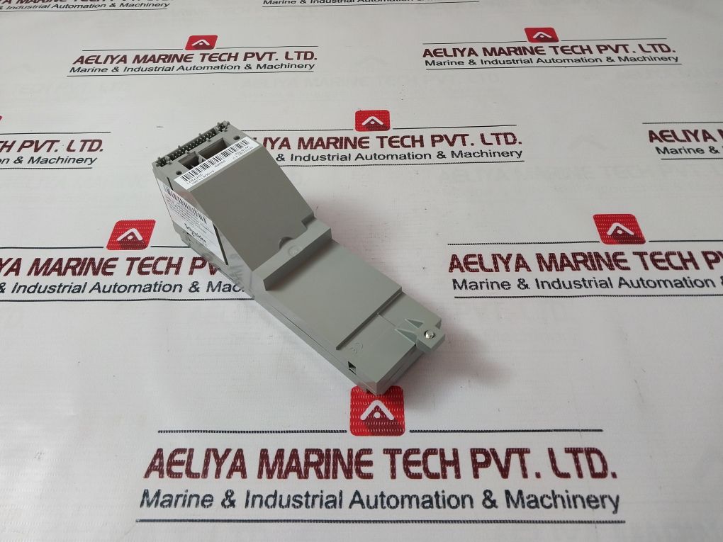 Schneider Electric 33069