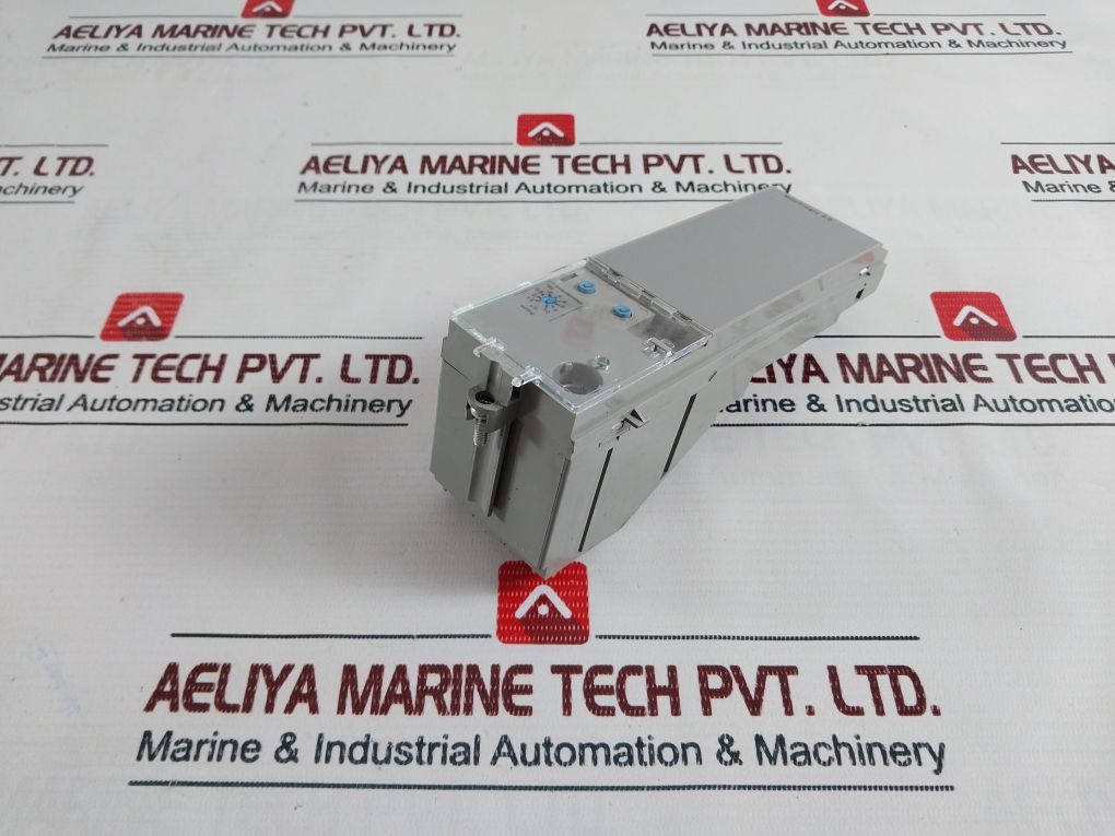 Schneider Electric 33069 W15122