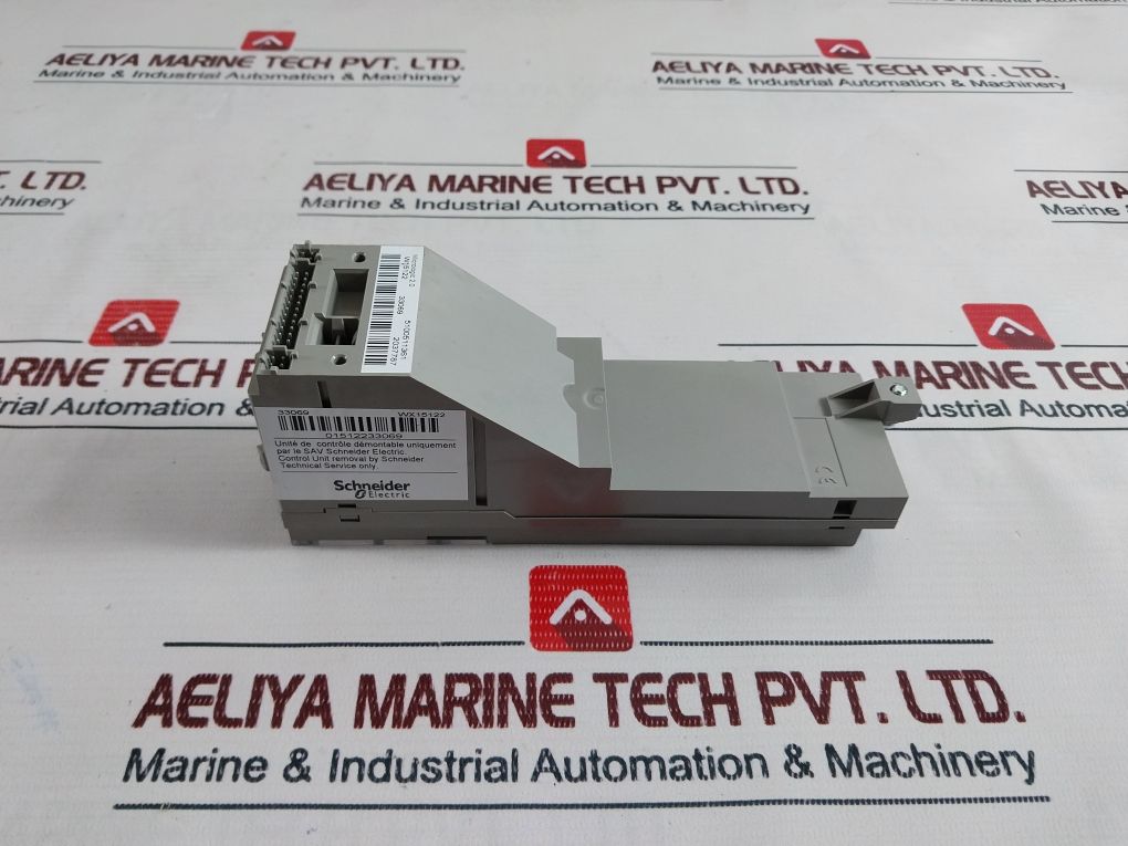Schneider Electric 33069 W15122