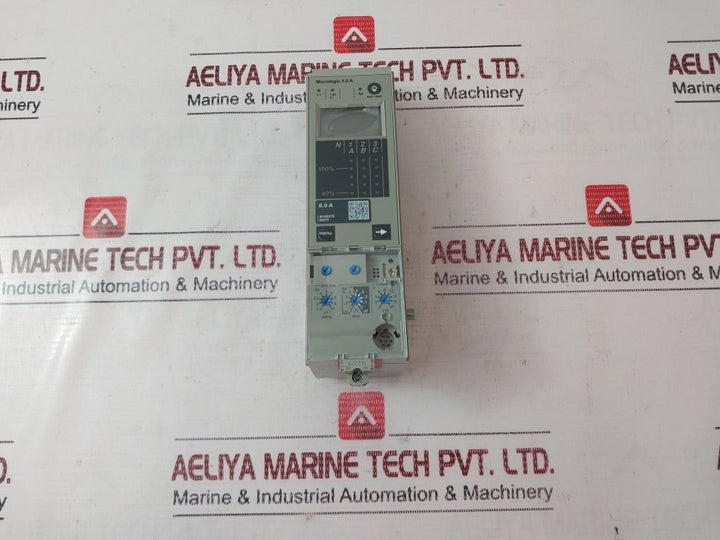 Schneider Electric 33072 Digital Circuit Breaker (Without Battery)
