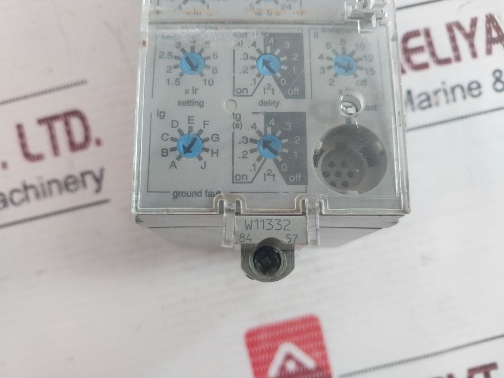 Schneider Electric 47603 Circuit Breaker Trip Unit (Without Battery)