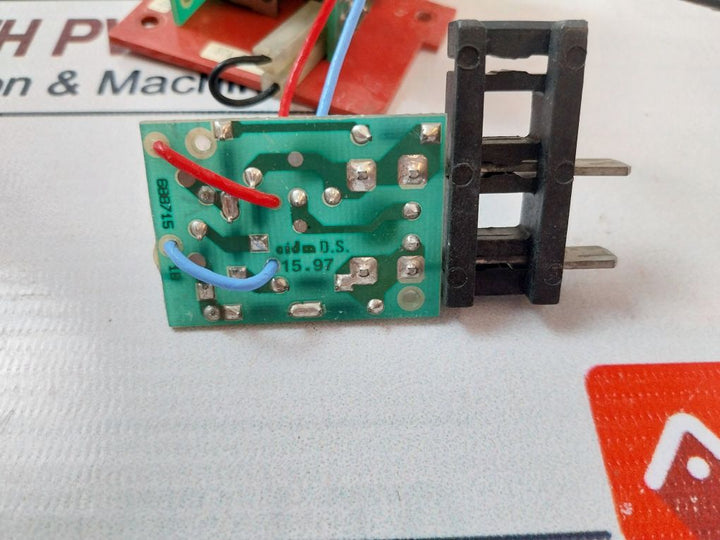 Schneider Electric 685 690 Circuit Breaker Undervoltage Release