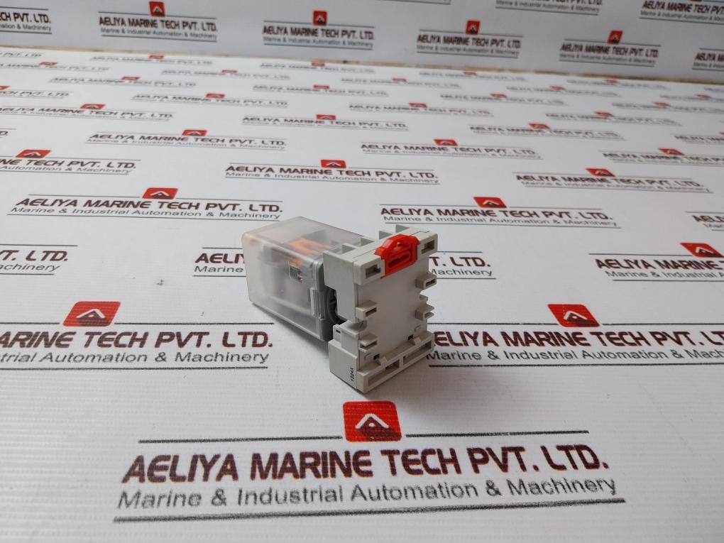 Schneider Electric 70-464-1 Relay Socket 16 A 120/240 Vac