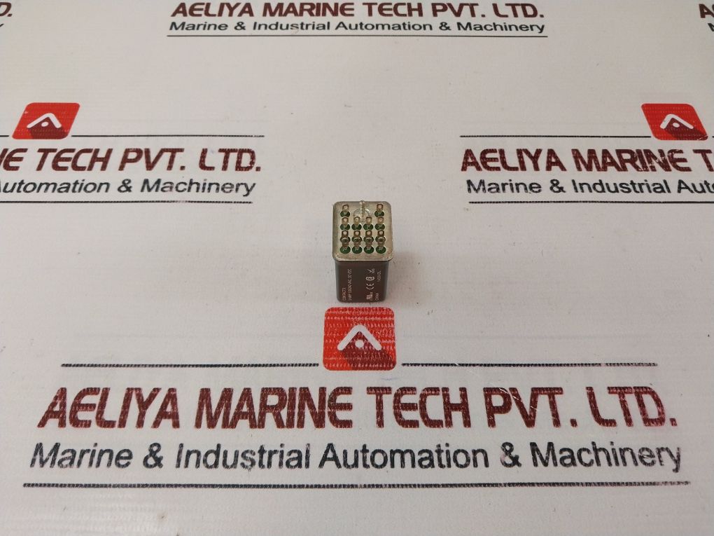 Schneider Electric 782Xdxh10-110D Relay 3 Amp