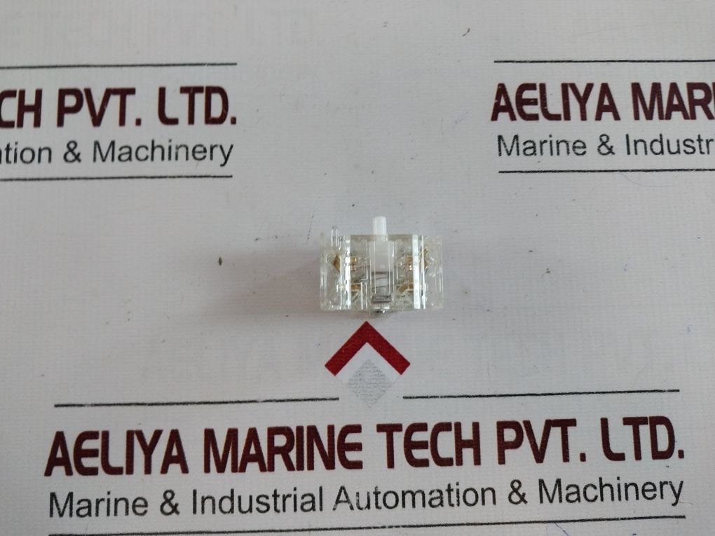 Schneider Electric 900 1Ka1 Finger Safe Contact Block