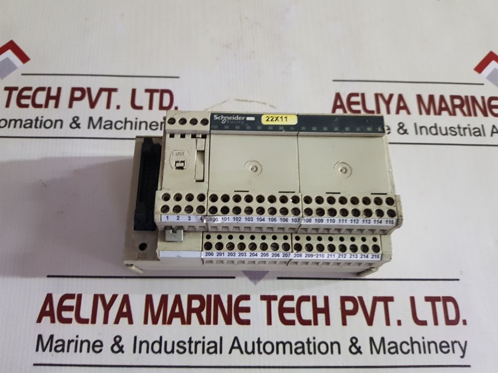 Schneider Electric Modicon Abe7-h16R21 I/O Module
