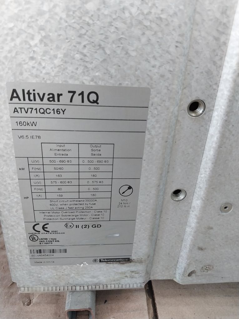 Schneider Electric Altivar 71Q Variable Speed Drive Atv71Qc16Y