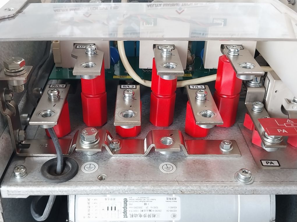 Schneider Electric Altivar 71Q Variable Speed Drive Atv71Qc16Y