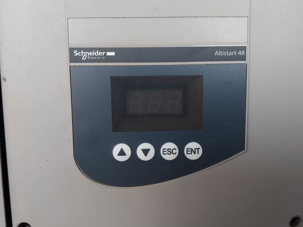 Schneider Electric Ats48C59Q 590A