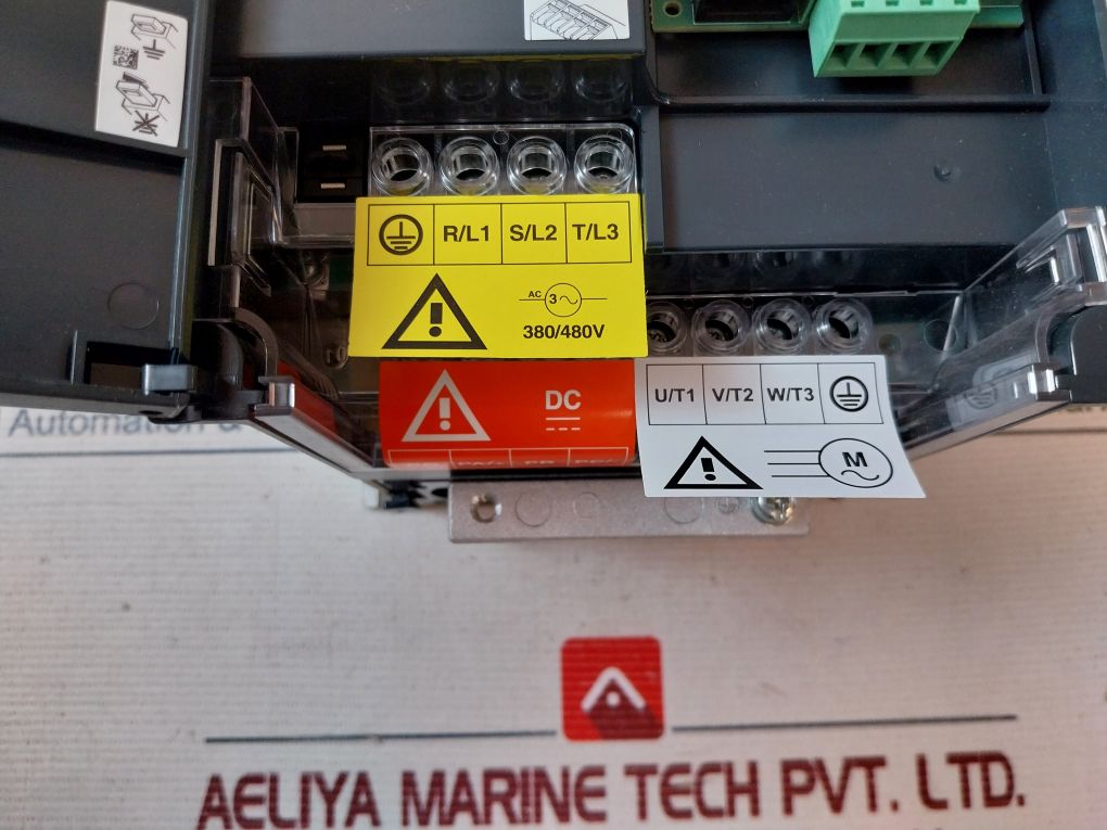 Schneider Electric Atv212Hu40N4 Variable Speed Drive