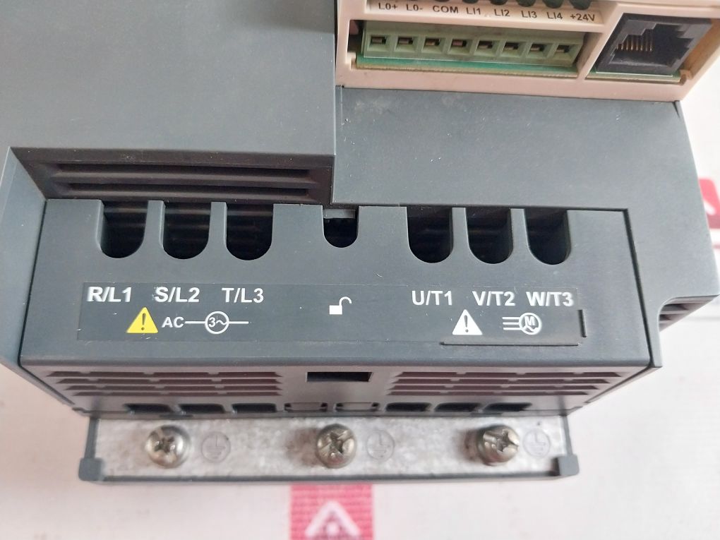 Schneider Electric Atv303Hu40N4 Inverter 4Kw-380/460V