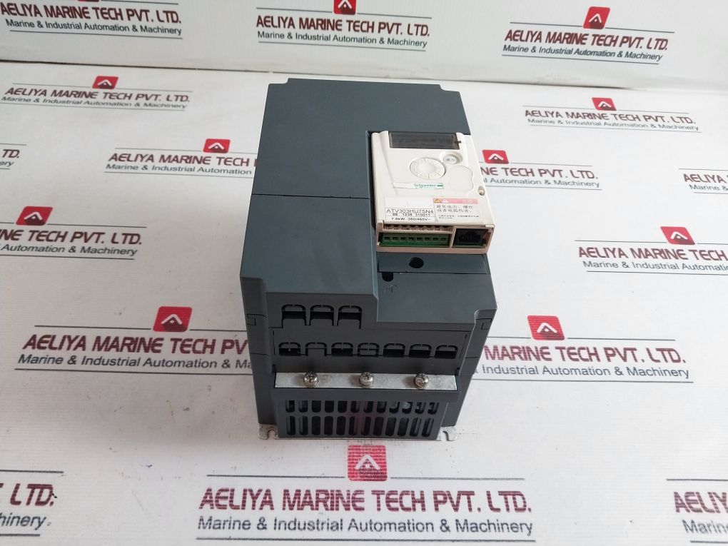 Schneider Electric Atv303Hu75N4 Ac Drive 75°C