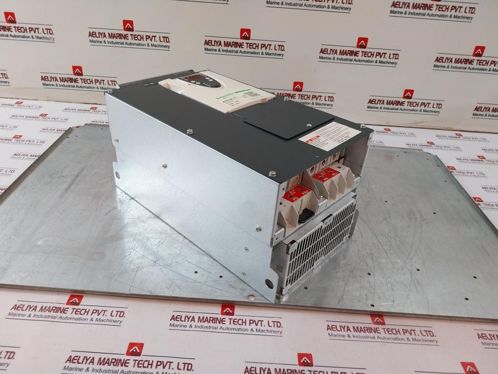 Schneider Electric Atv71Hd22N4Z Ac Speed Drive 5000A 480V