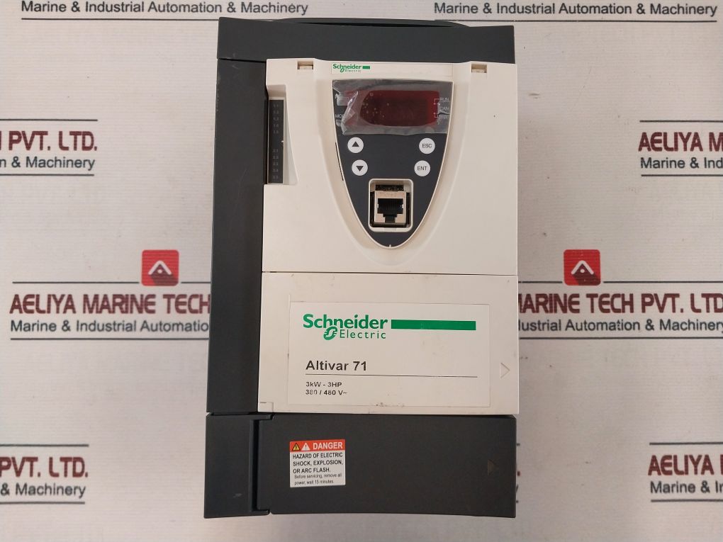 Schneider Electric Atv71Hu30N4 Ac Drive