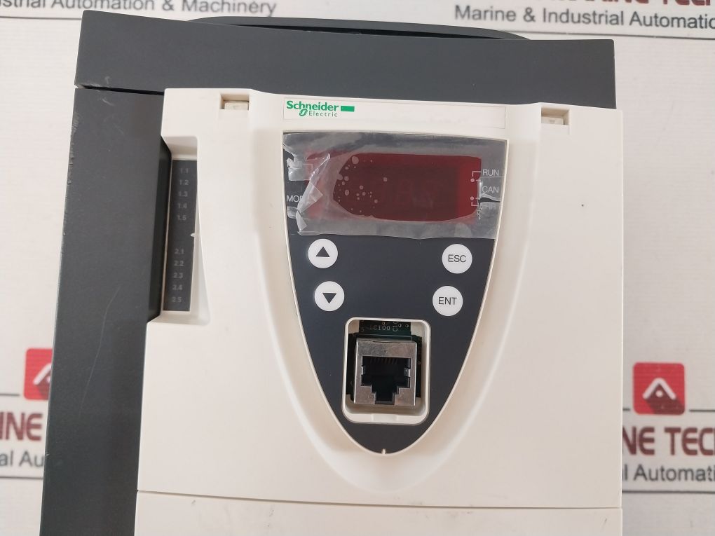 Schneider Electric Atv71Hu30N4 Ac Drive