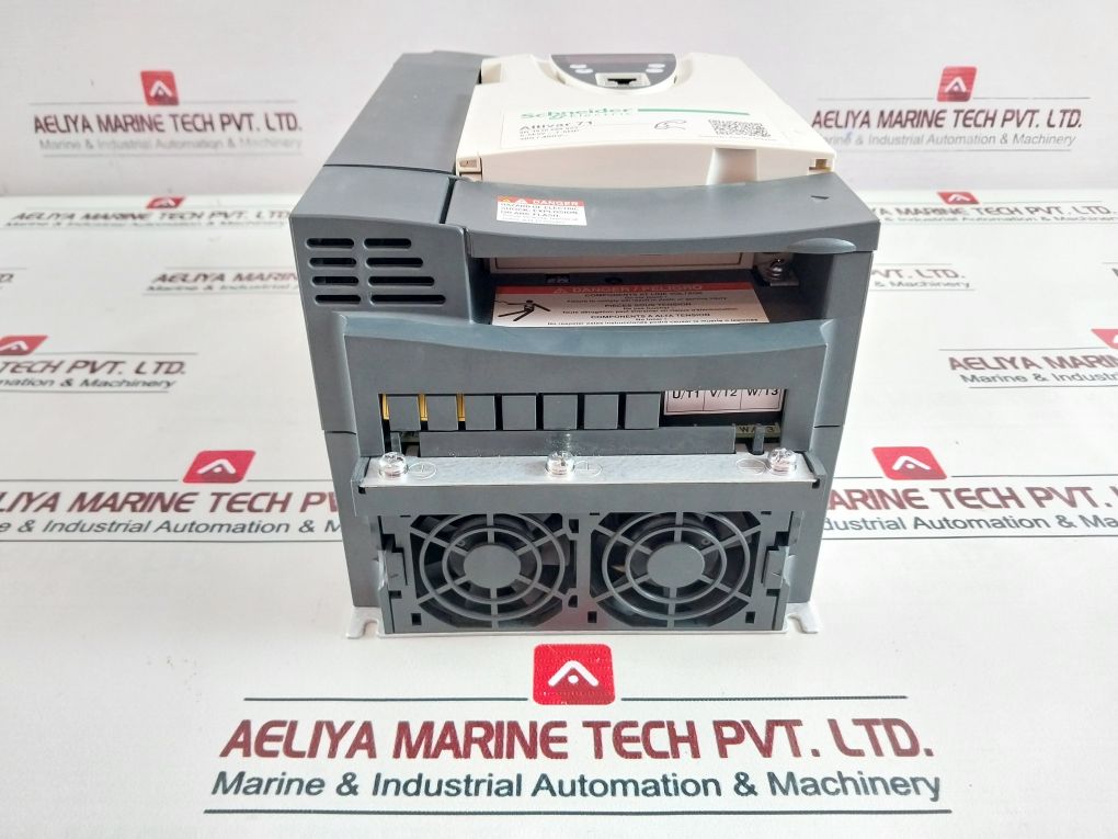Schneider Electric Atv71Hu55N4