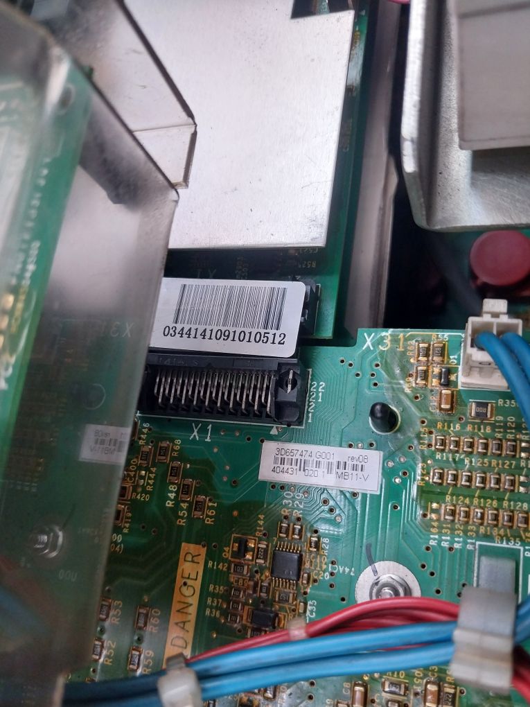 Schneider Electric Atv71Qc16Y Variable Speed Drive