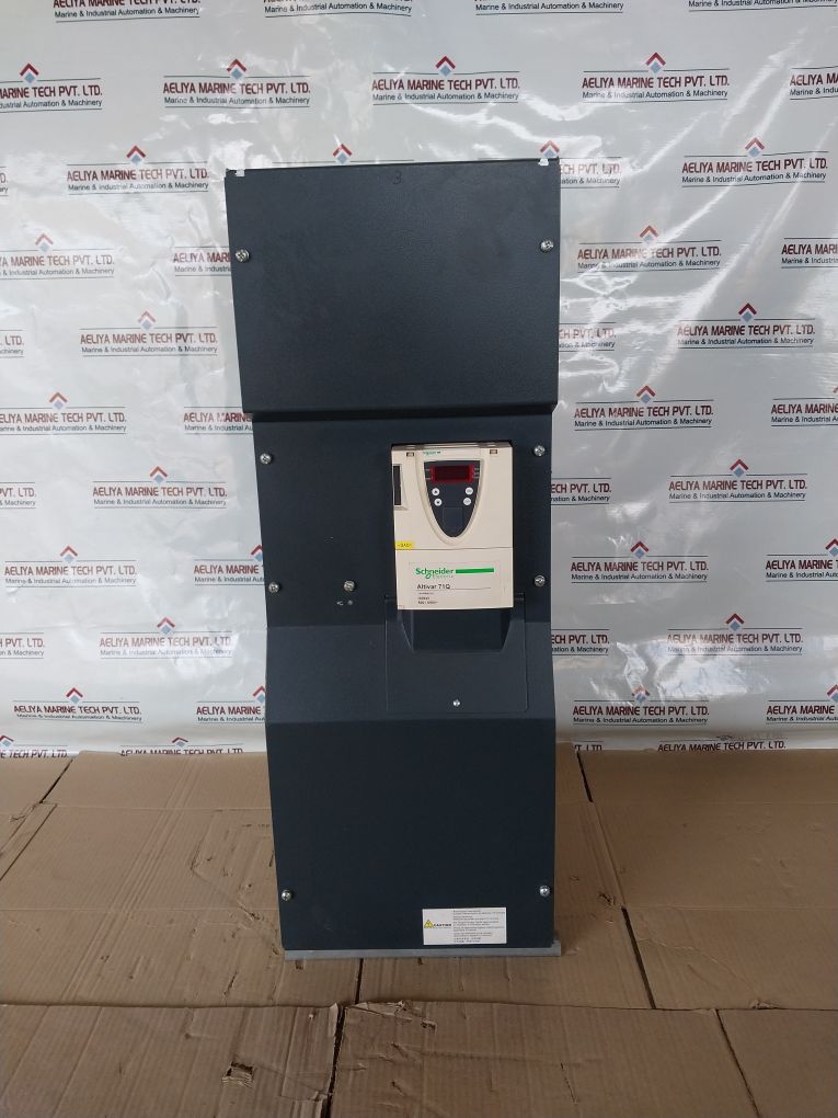 Schneider Electric Atv71Qc16Y Variable Speed Drive