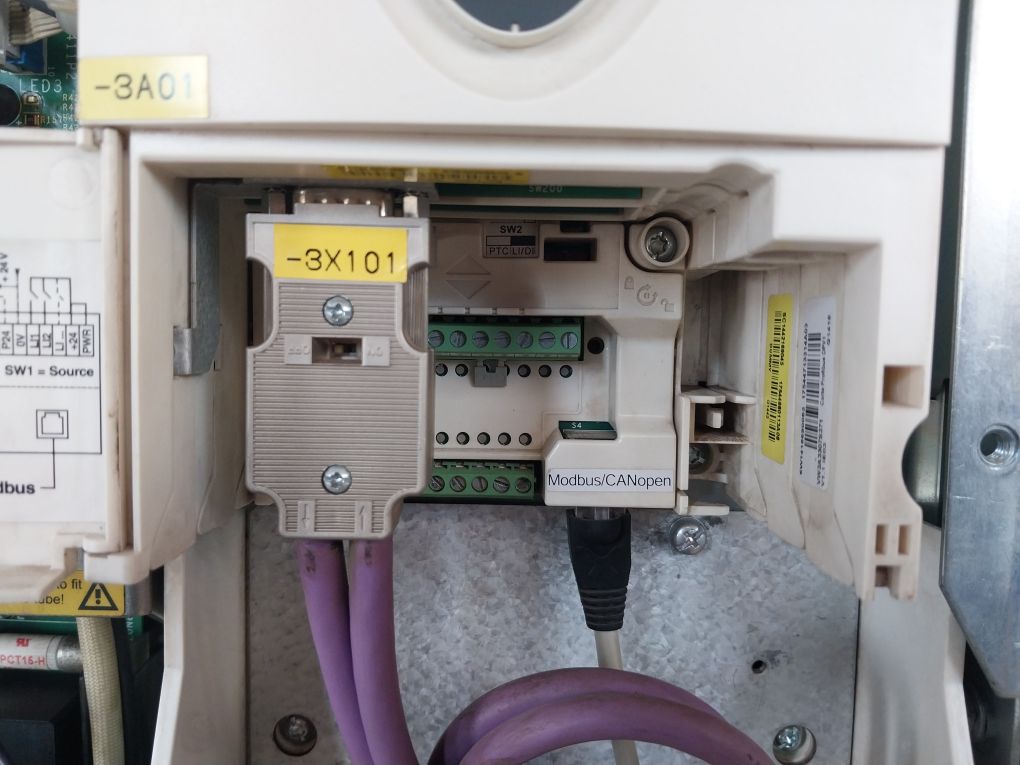 Schneider Electric Atv71Qc16Y Variable Speed Drive