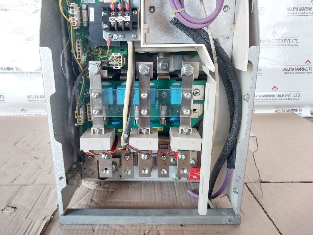 Schneider Electric Atv71Qc16Y Variable Speed Drive