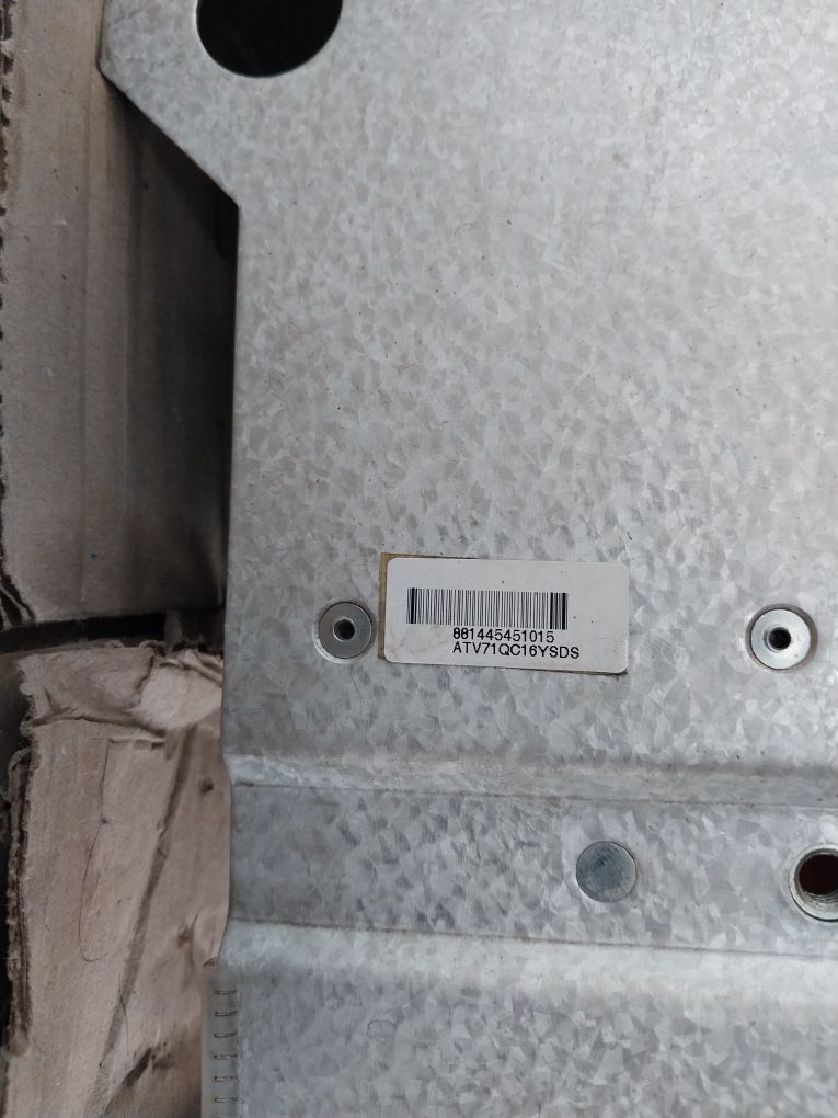 Schneider Electric Atv71Qc16Y Variable Speed Drive