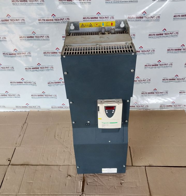 Schneider Electric Atv71Qc16Y