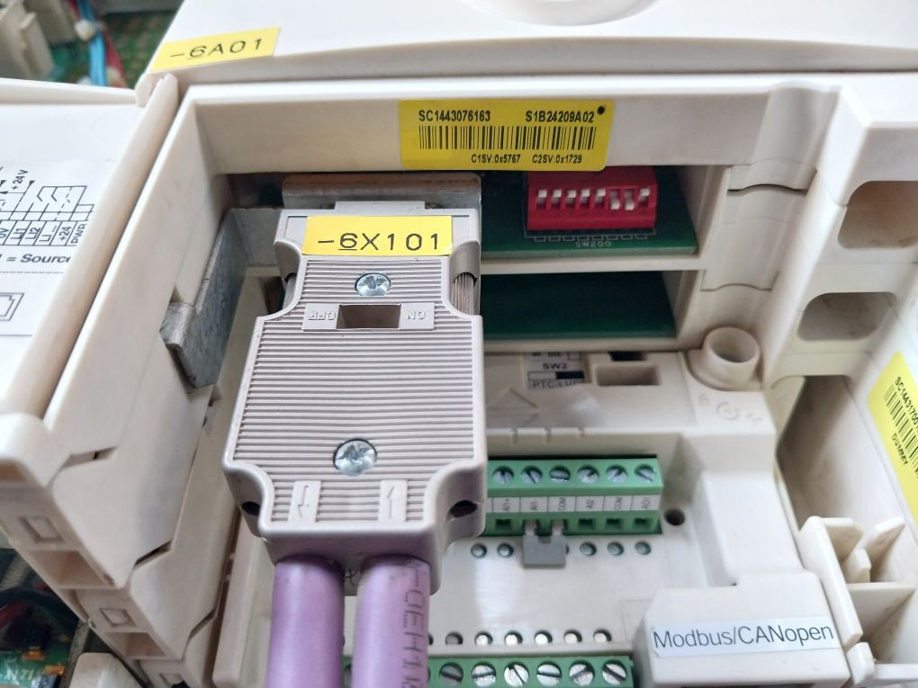 Schneider Electric Atv71Qc16Y Variable Speed Drive