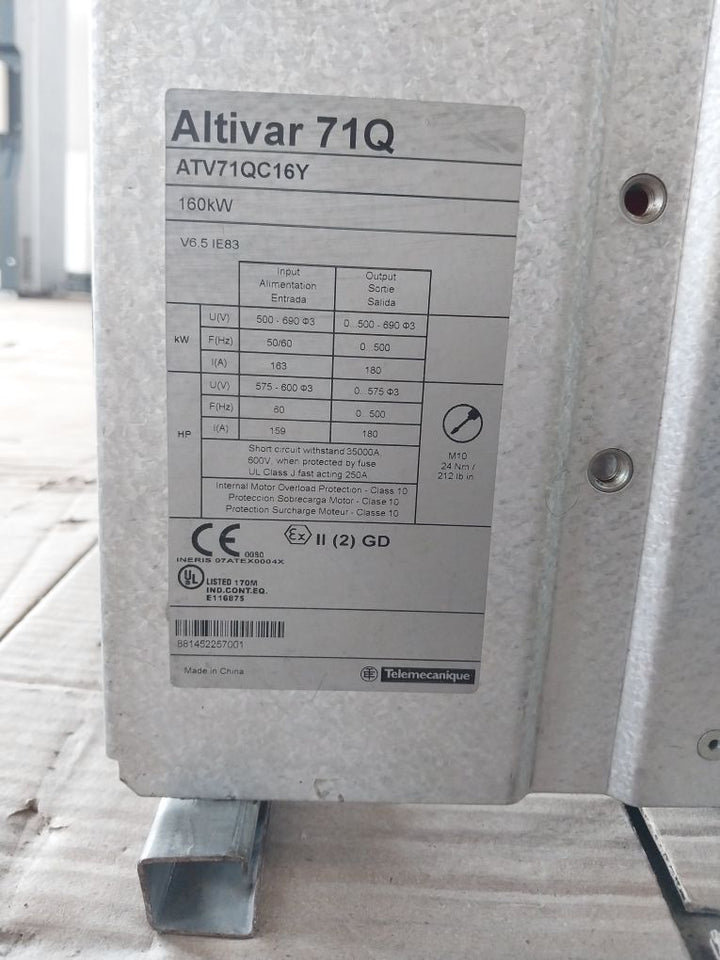 Schneider Electric Atv71Qc16Y Variable Speed Drive