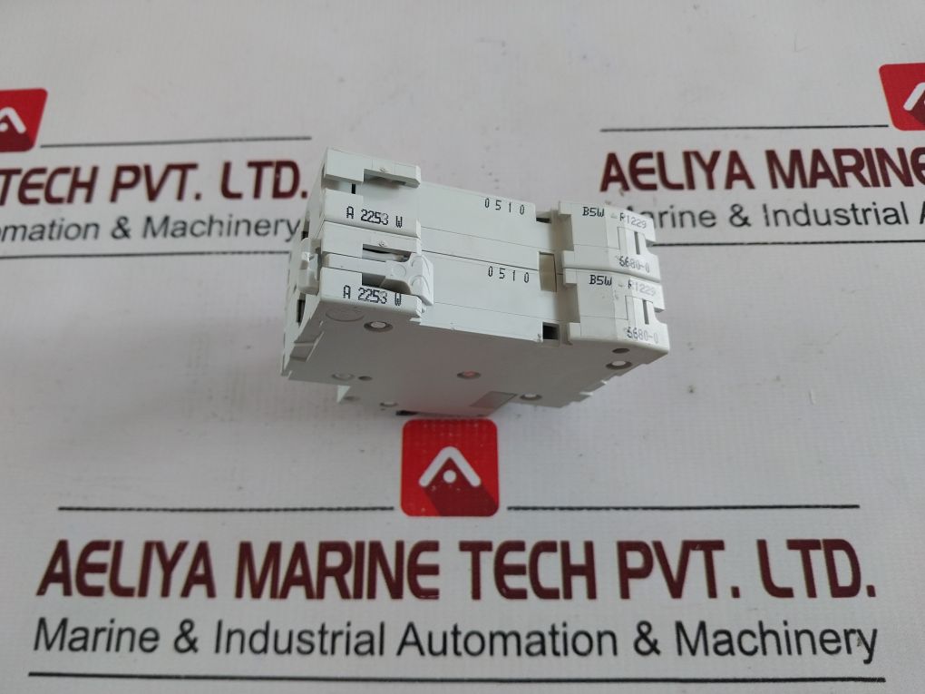 Schneider Electric C60H C40 Circuit Breaker 400V~