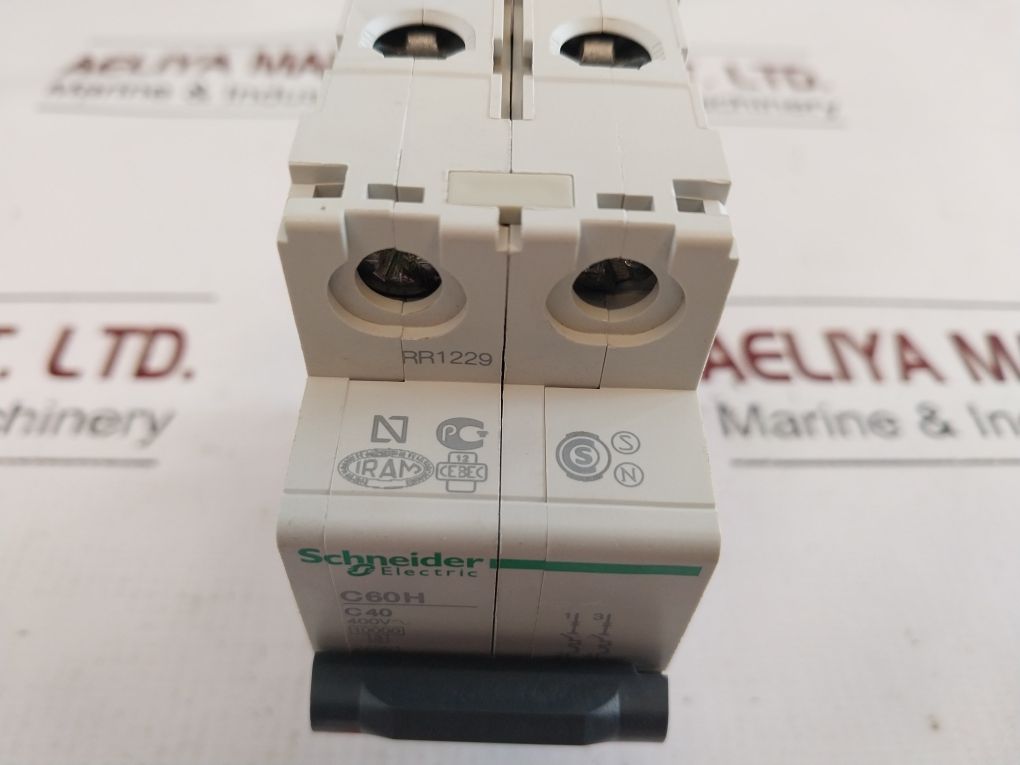Schneider Electric C60H C40 Circuit Breaker 400V~