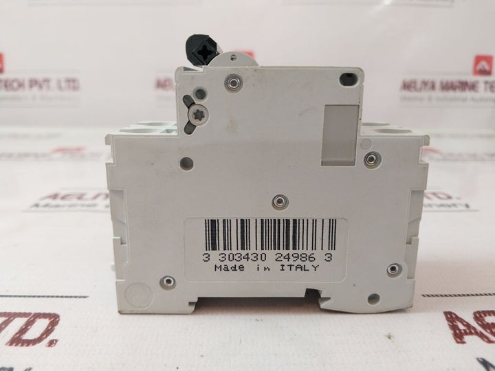 Schneider Electric C60H C10 Circuit Breaker 400V