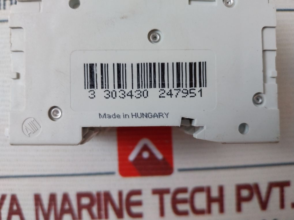 Schneider Electric C60H Thermal Magnetic Circuit Breaker