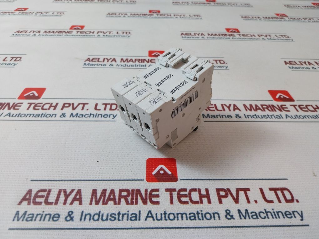 Schneider Electric C60H Thermal Magnetic Circuit Breaker