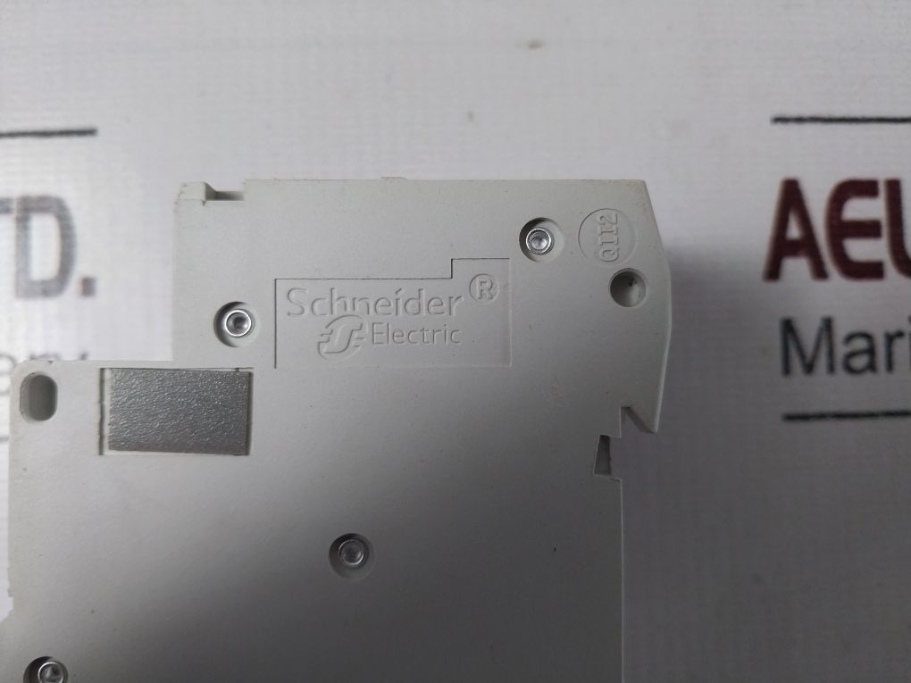 Schneider Electric C65N C6 Circuit Breaker 400V~