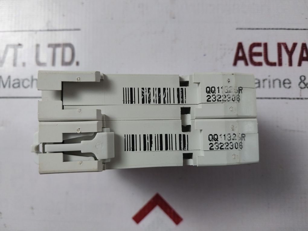 Schneider Electric C65N C4 Circuit Breaker