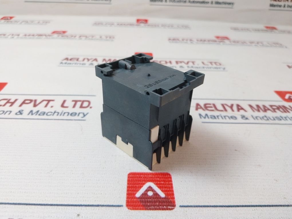 Schneider Electric Ca2Kn31M7 Control Relay 600V