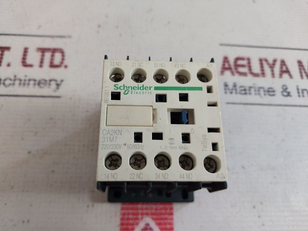 Schneider Electric Ca2Kn 31M7 Control Relay