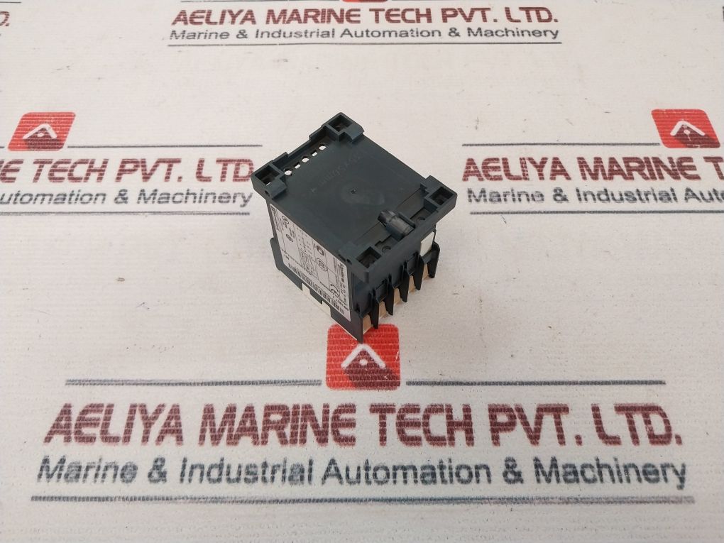 Schneider Electric Ca2Kn Control Relay