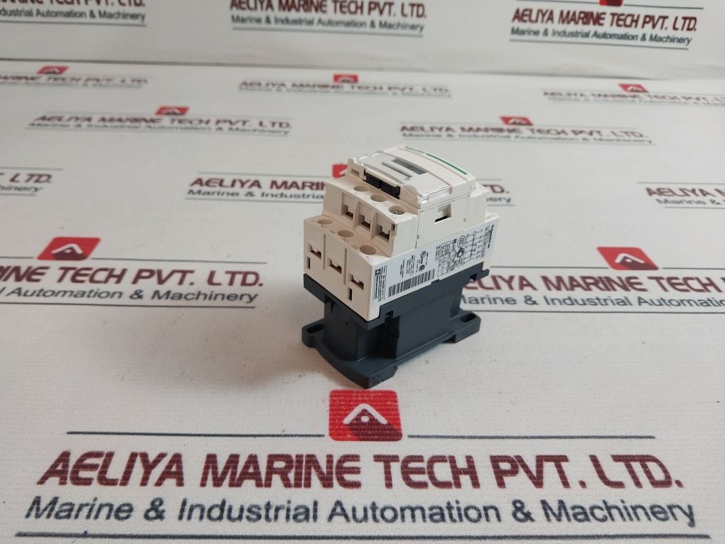 Schneider Electric Cad32 Control Relay 48V 50/60Hz