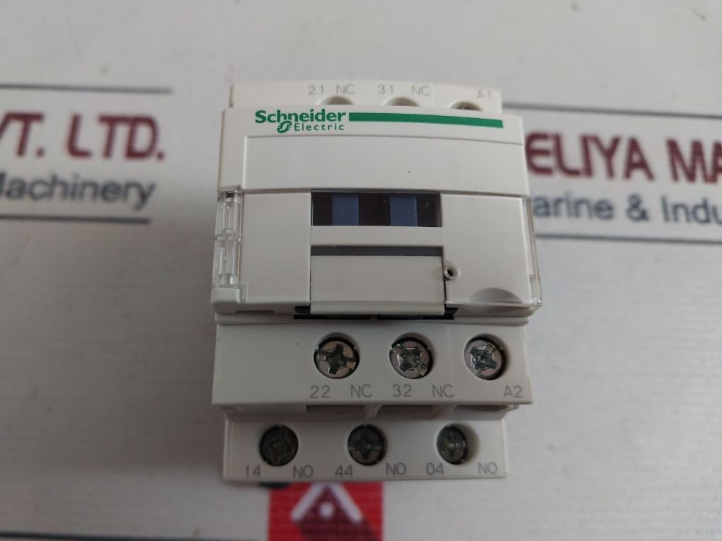 Schneider Electric Cad32 Control Relay 48V 50/60Hz