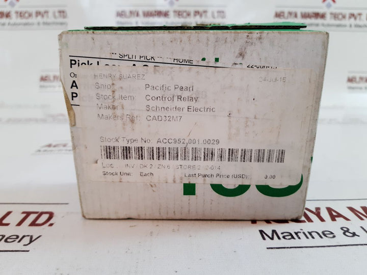 Schneider electric cad32m7 control relay with box