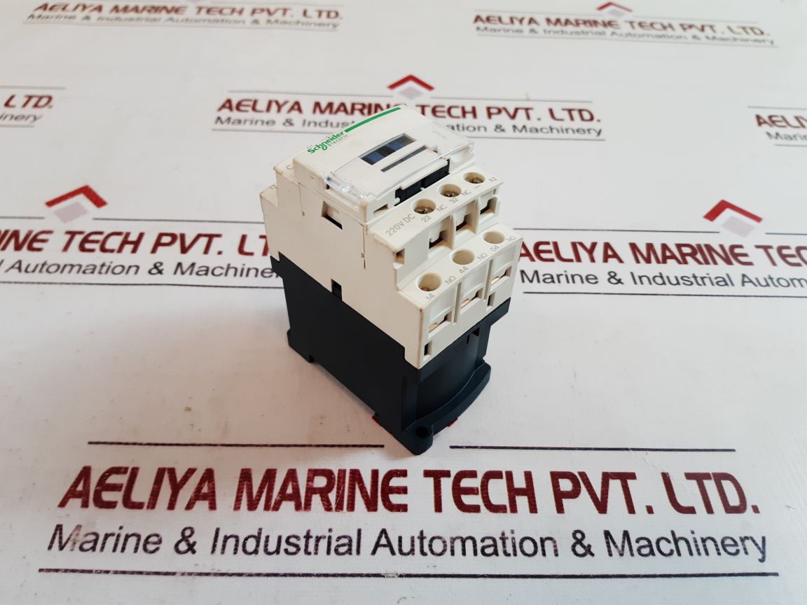 Schneider electric cad32md control relay 220v dc