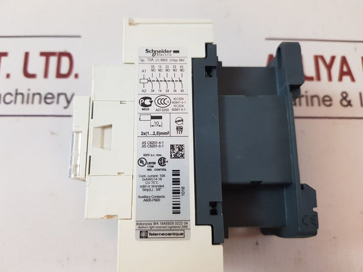 Schneider /Telemecanique Cad503P7 Control Relay 230V 50/60Hz
