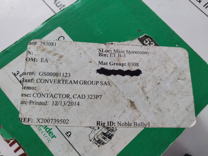 Schneider /Telemecanique Cad 323 P7 Control Relay